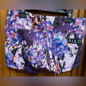 Practically brand new Fleos.